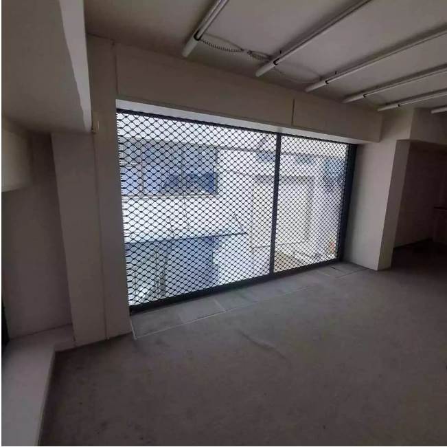 (For Rent) Commercial Retail Shop || Athens South/Glyfada - 93 Sq.m, 3.100€ 