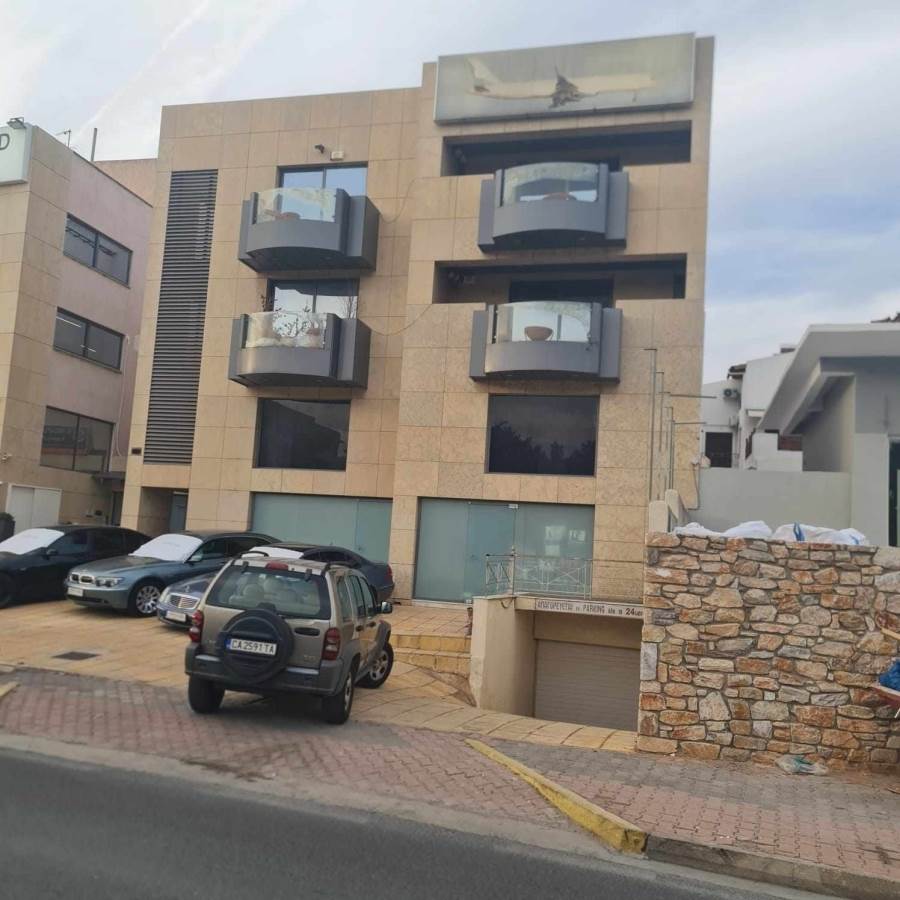 (For Sale) Commercial Commercial Property || Athens North/Agia Paraskevi - 2.090 Sq.m, 4.000.000€ 