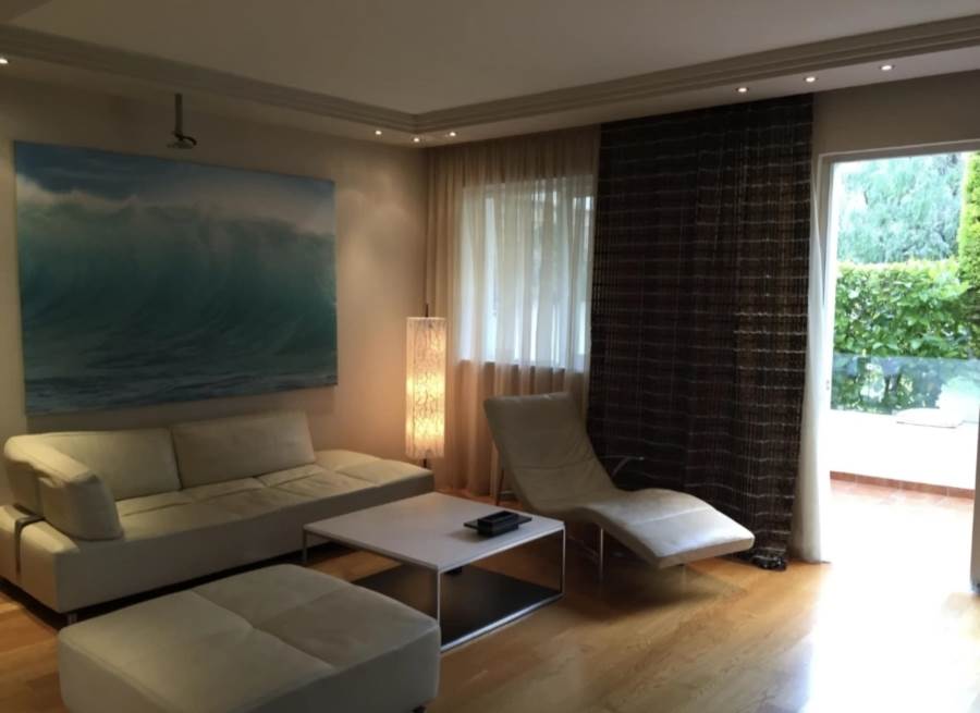 (For Rent) Residential Maisonette || Athens South/Alimos - 198 Sq.m, 3 Bedrooms, 2.500€ 