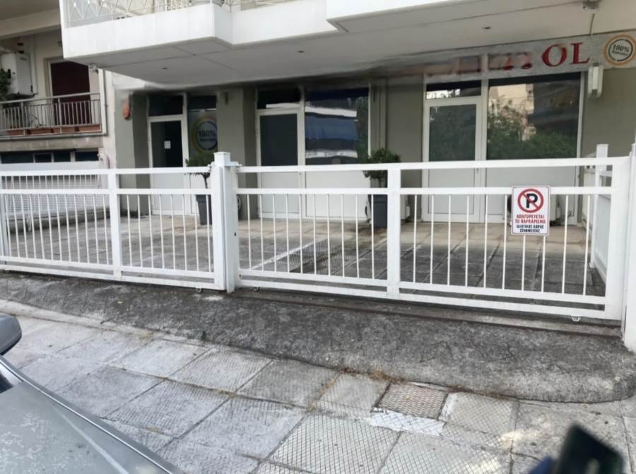 (For Rent) Commercial Retail Shop || Athens South/Nea Smyrni - 107 Sq.m, 1.200€ 