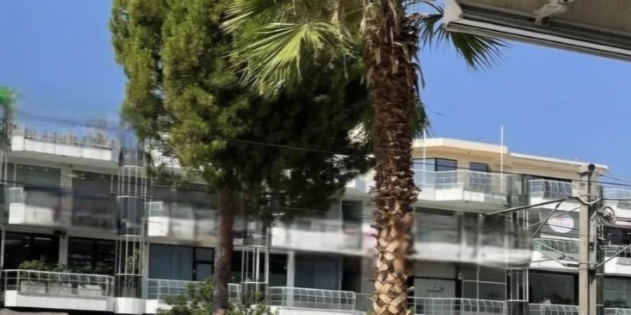 (Προς Πώληση) Επαγγελματικός Χώρος Κατάστημα || Αθήνα Νότια/Γλυφάδα - 67 τ.μ, 440.000€ 