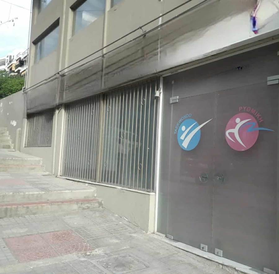 (Προς Ενοικίαση) Επαγγελματικός Χώρος Κατάστημα || Αθήνα Νότια/Νέα Σμύρνη - 220 τ.μ, 2.900€ 