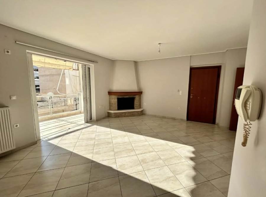 (Προς Πώληση) Κατοικία Οροφοδιαμέρισμα || Πειραιάς/Πειραιάς - 80 τ.μ, 2 Υ/Δ, 210.000€ 