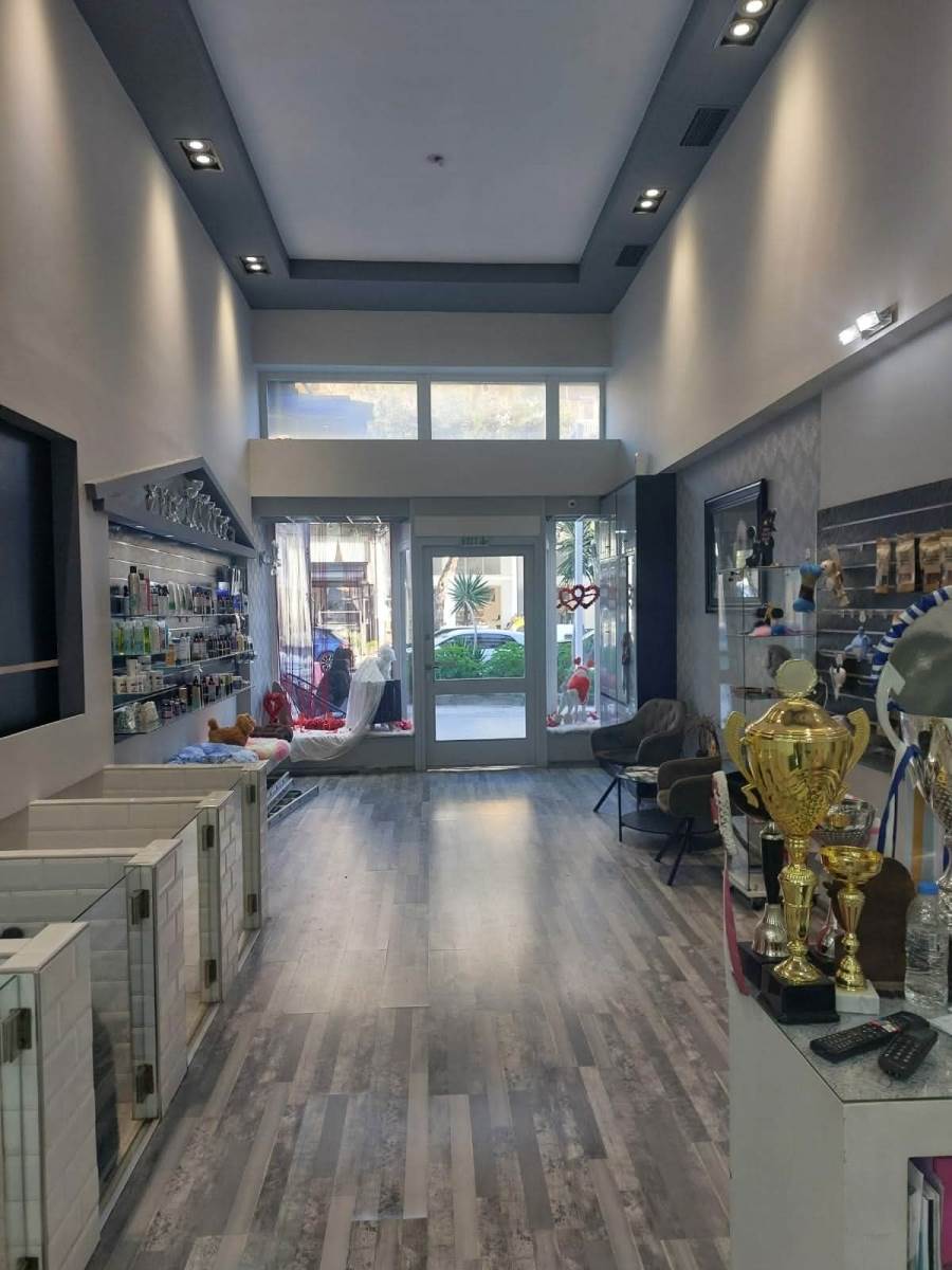 (For Rent) Commercial Retail Shop || Athens South/Glyfada - 198 Sq.m, 3.000€ 