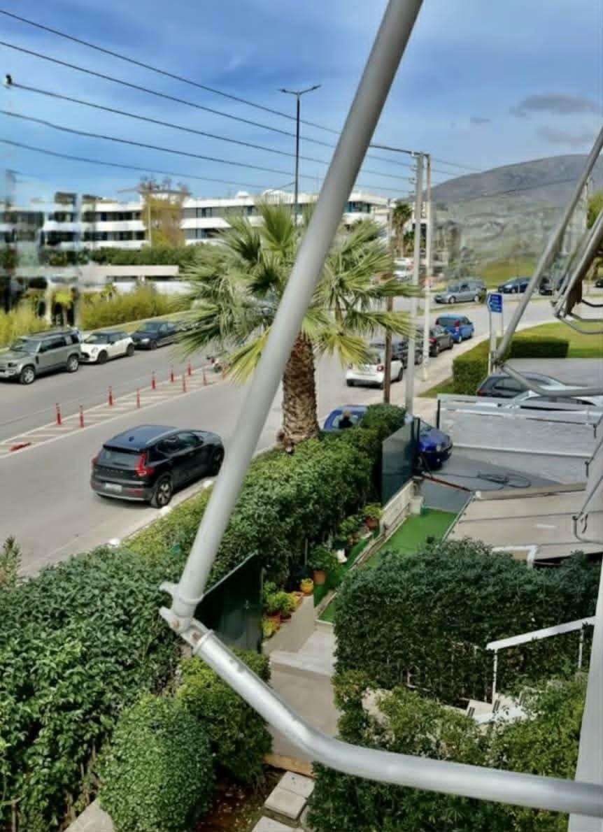 (Προς Ενοικίαση) Επαγγελματικός Χώρος Επαγγελματικός Χώρος || Αθήνα Νότια/Γλυφάδα - 100 τ.μ, 2.300€ 