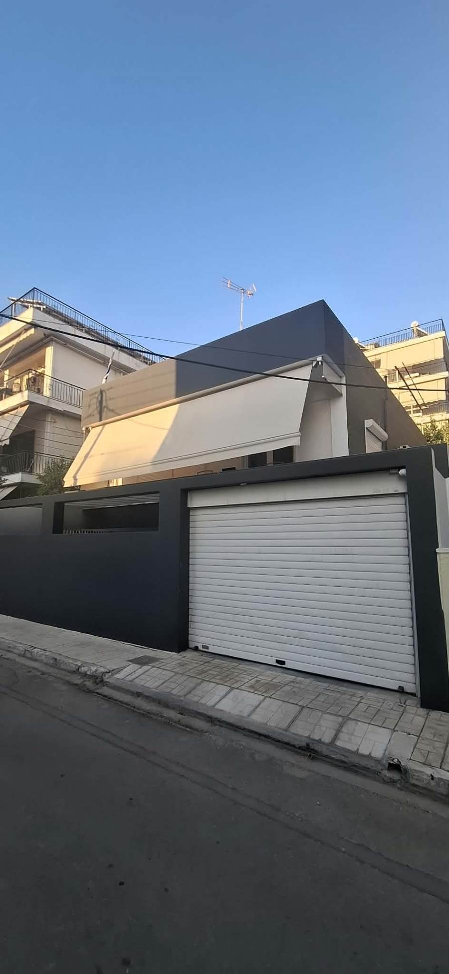 (Προς Πώληση) Κατοικία Μονοκατοικία || Αθήνα Νότια/Γλυφάδα - 150 τ.μ, 3 Υ/Δ, 950.000€ 